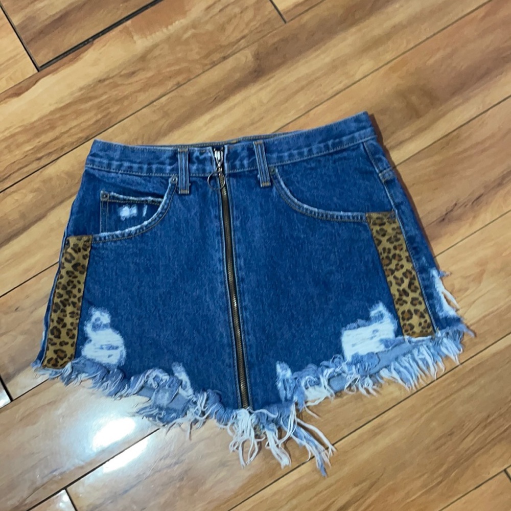 Carmar LF denim skirt size 29